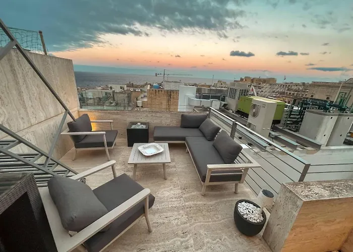 Penthouse With Jacuzzi & Panoramic Views - Heart Of Apartamento *