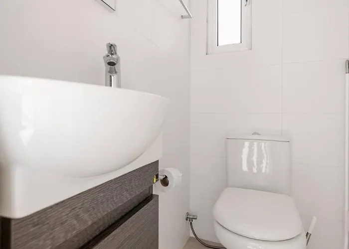 Penthouse With Jacuzzi & Panoramic Views - Heart Of * Valeta