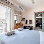 Penthouse With Jacuzzi & Panoramic Views - Heart Of