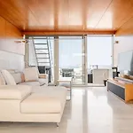 Penthouse With Jacuzzi & Panoramic Views - Heart Of Apartamento La Valeta