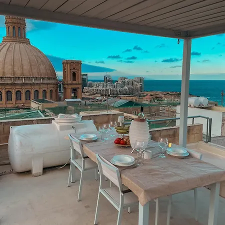 Apartment Penthouse With Jacuzzi & Panoramic Views - Heart Of *
