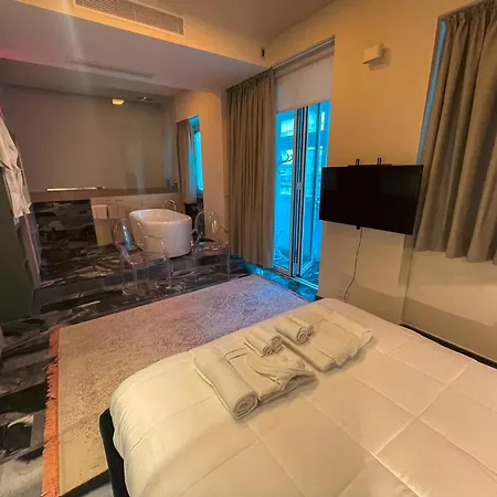 Apartment Penthouse With Jacuzzi & Panoramic Views - Heart Of Valletta