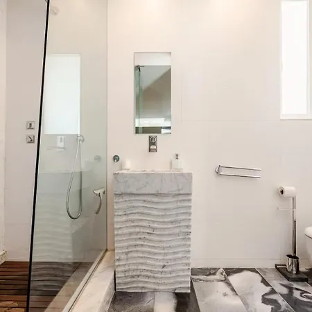 Panoramic Penthouse With Jacuzzi In By Mr Homes Valletta
