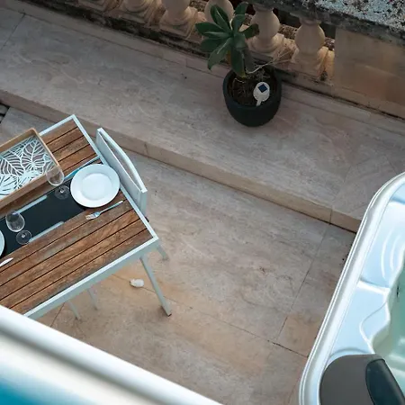 Apartment Penthouse With Jacuzzi & Panoramic Views - Heart Of